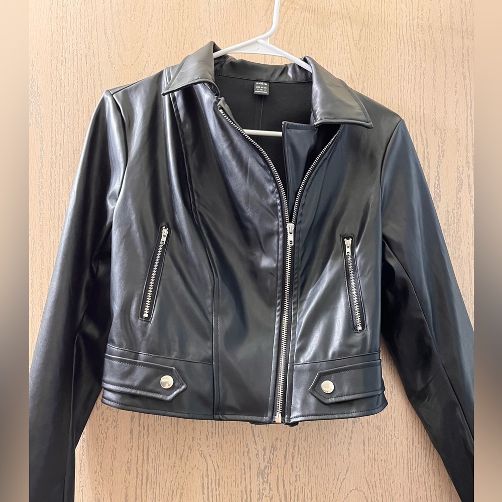 Jacket - Picture 6 of 7